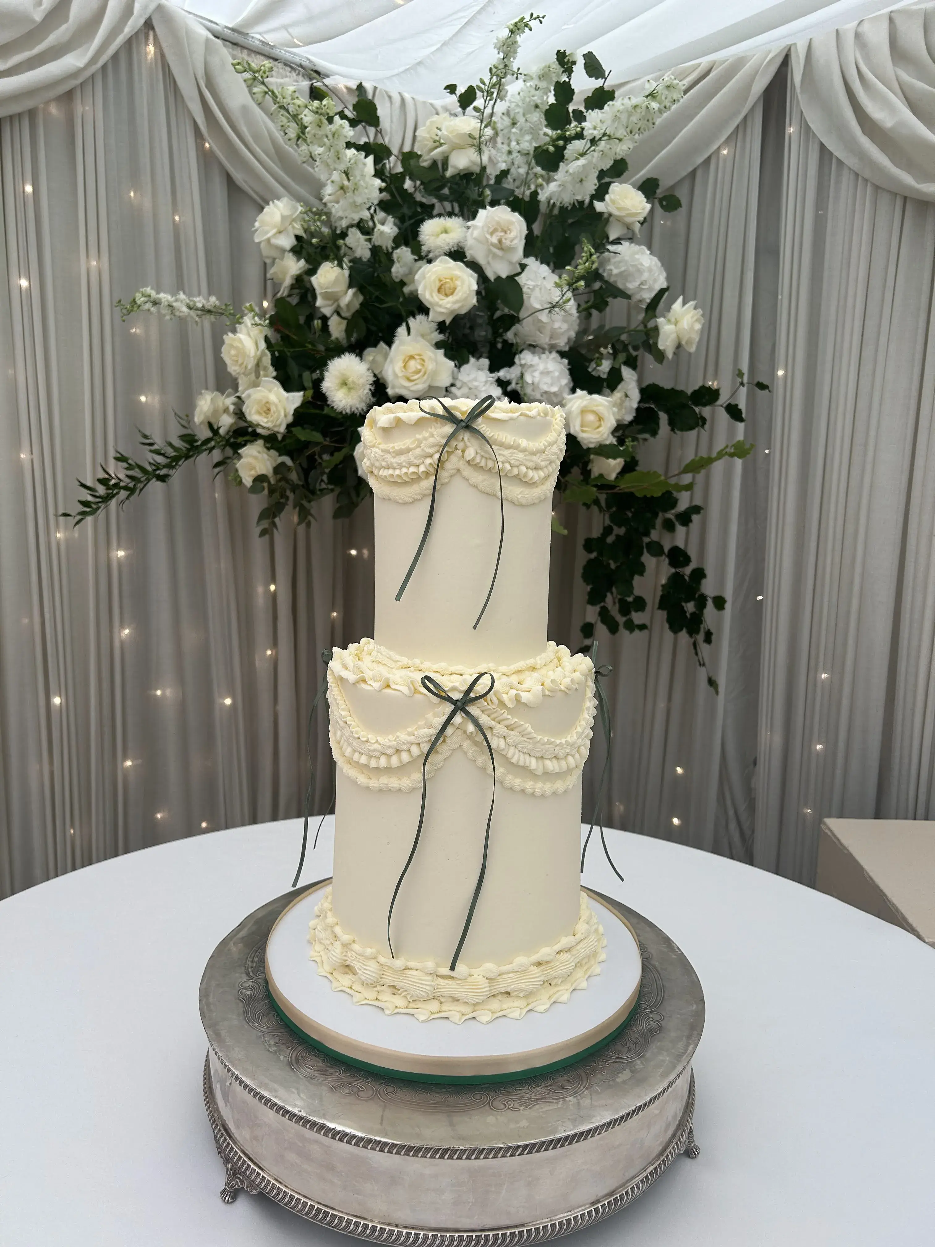 Elegant cake design