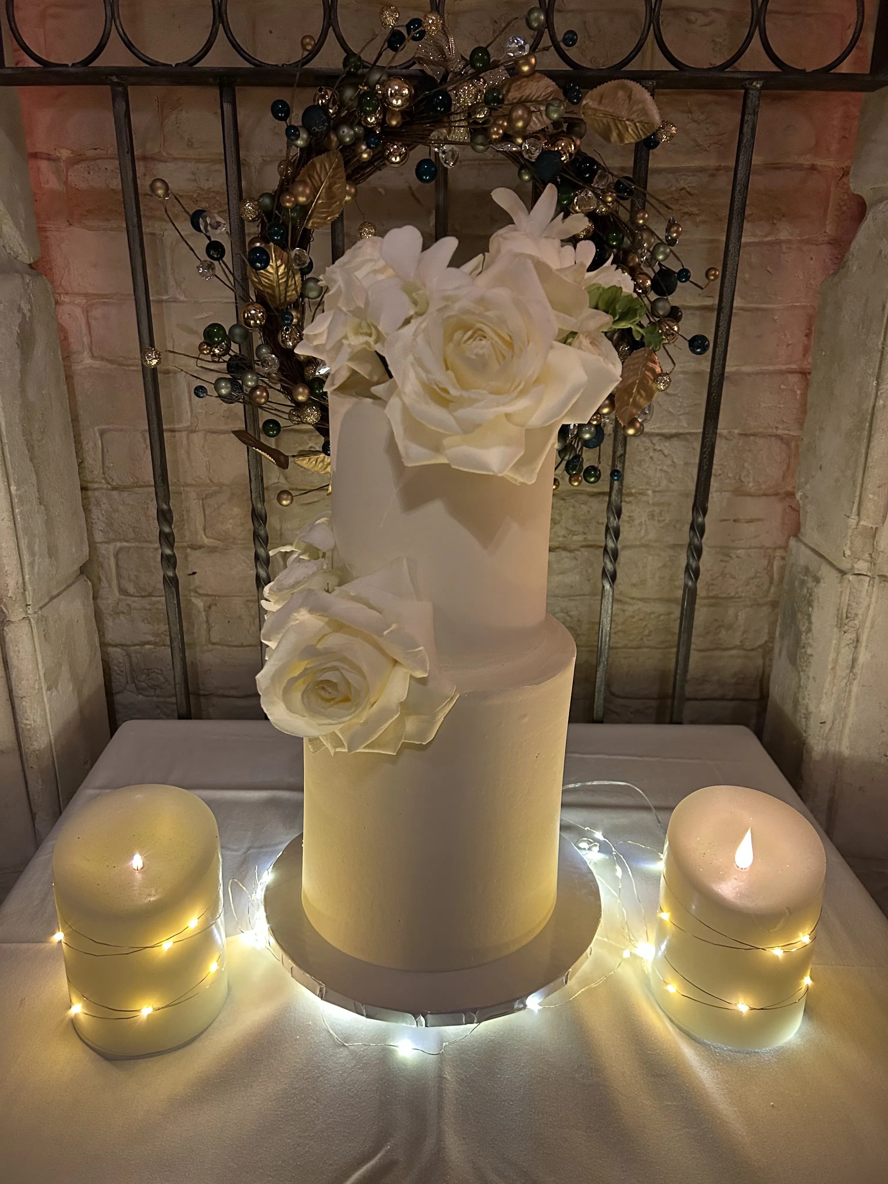 Romantic cake design